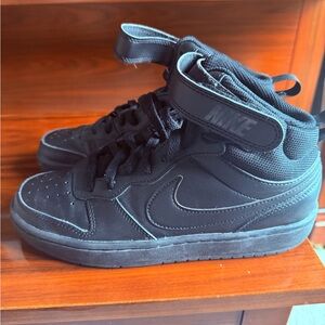 Nike Black High-Top Sneakers 6Y